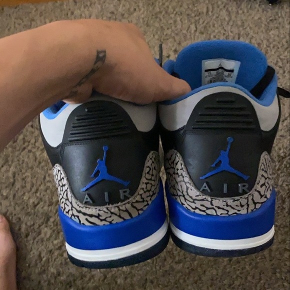 Jordan retro 3s
